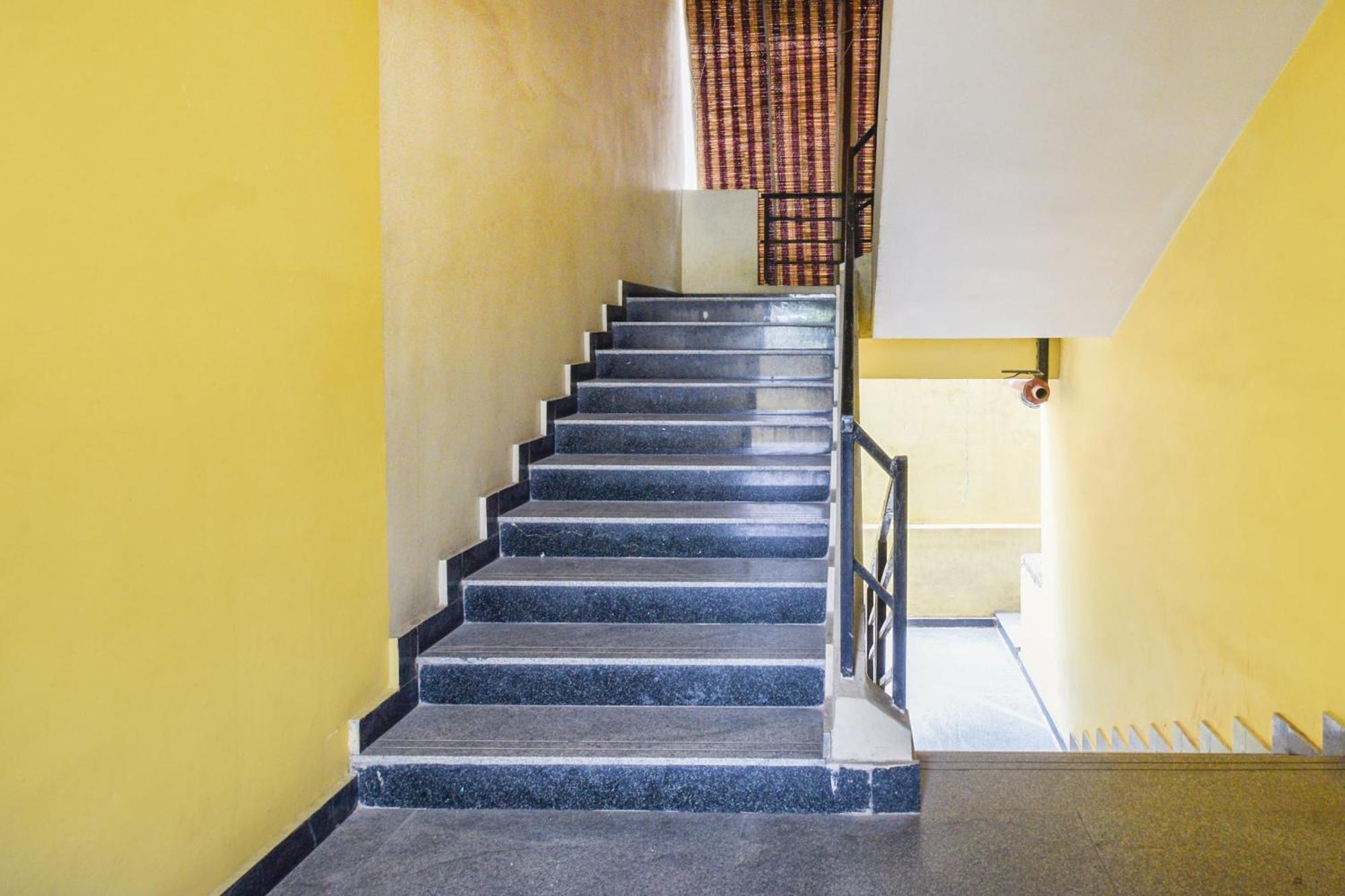 Hotel O Lucky Grand Hyderabad Eksteriør bilde
