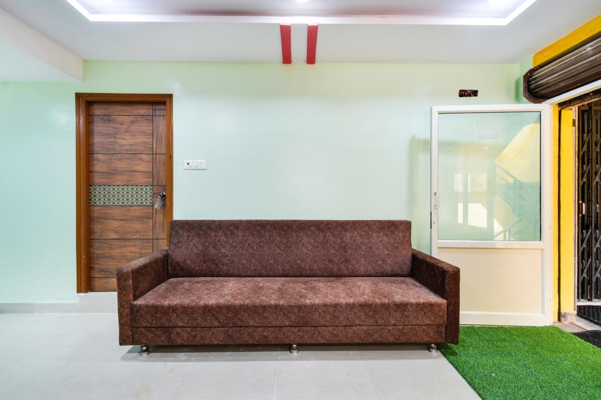 Hotel O Lucky Grand Hyderabad Eksteriør bilde