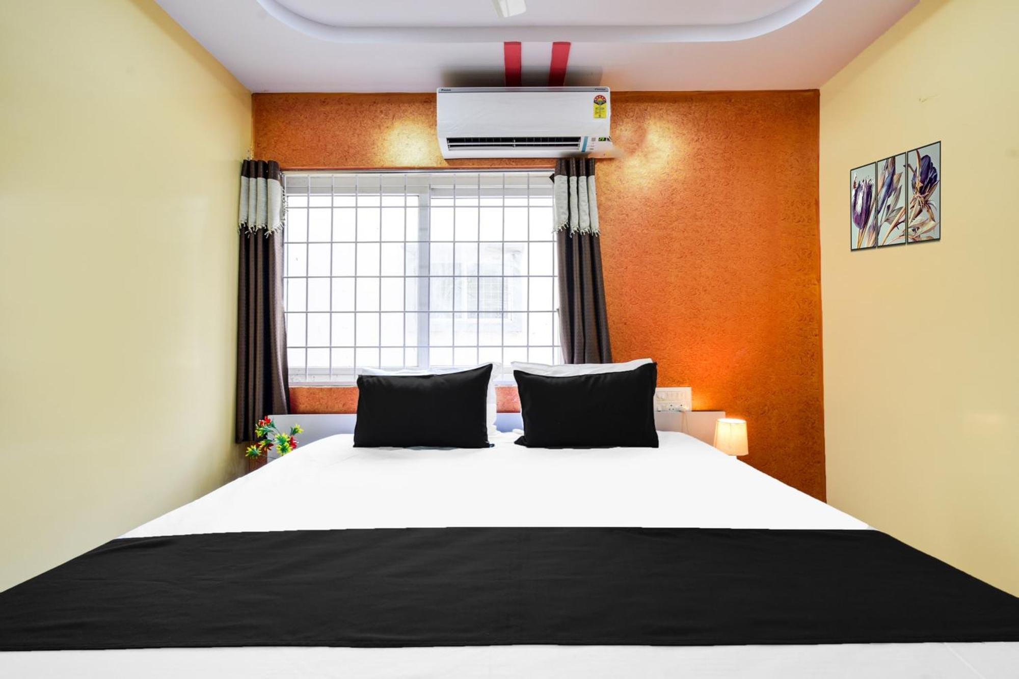 Hotel O Lucky Grand Hyderabad Eksteriør bilde