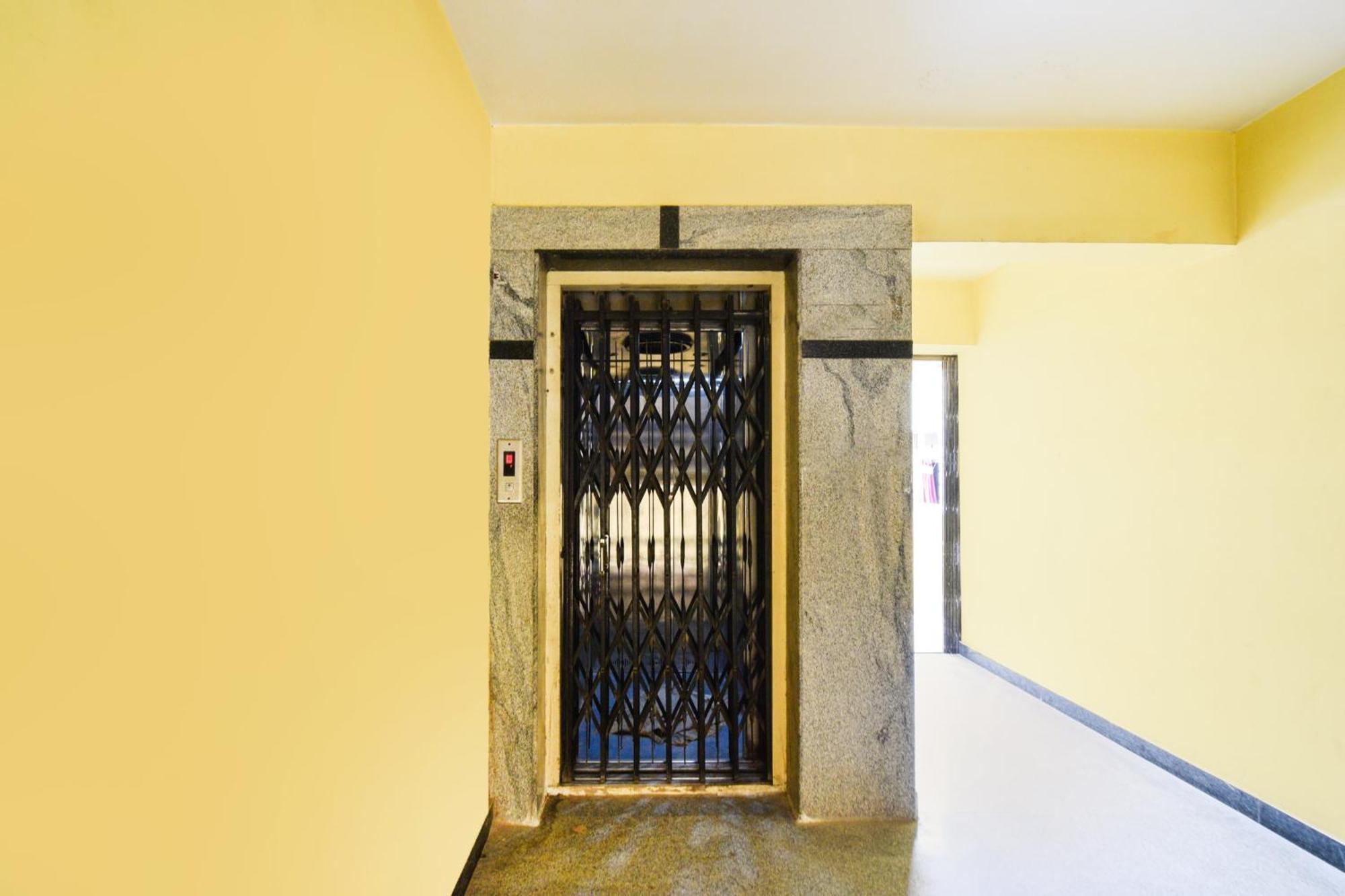 Hotel O Lucky Grand Hyderabad Eksteriør bilde