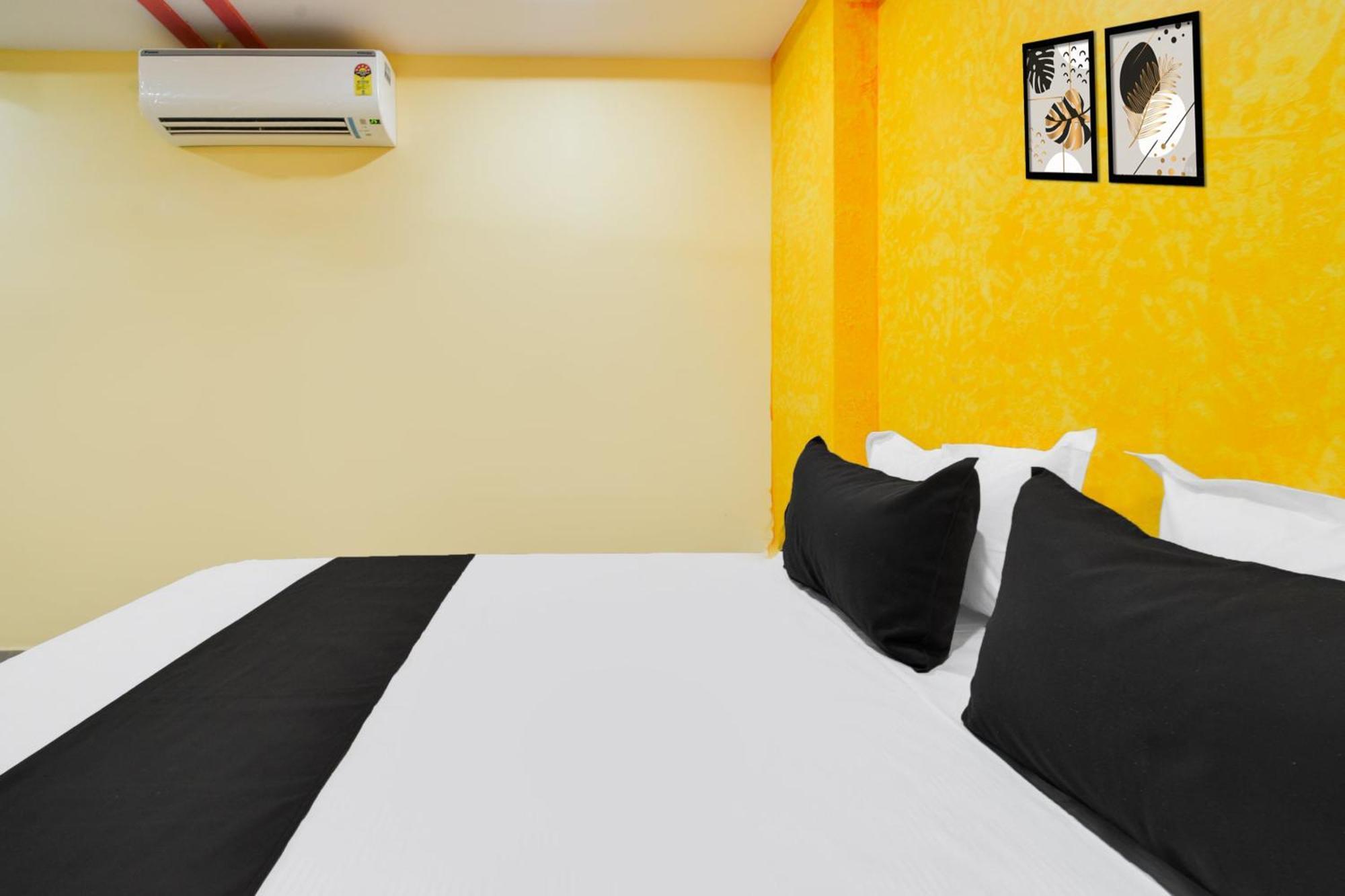 Hotel O Lucky Grand Hyderabad Eksteriør bilde